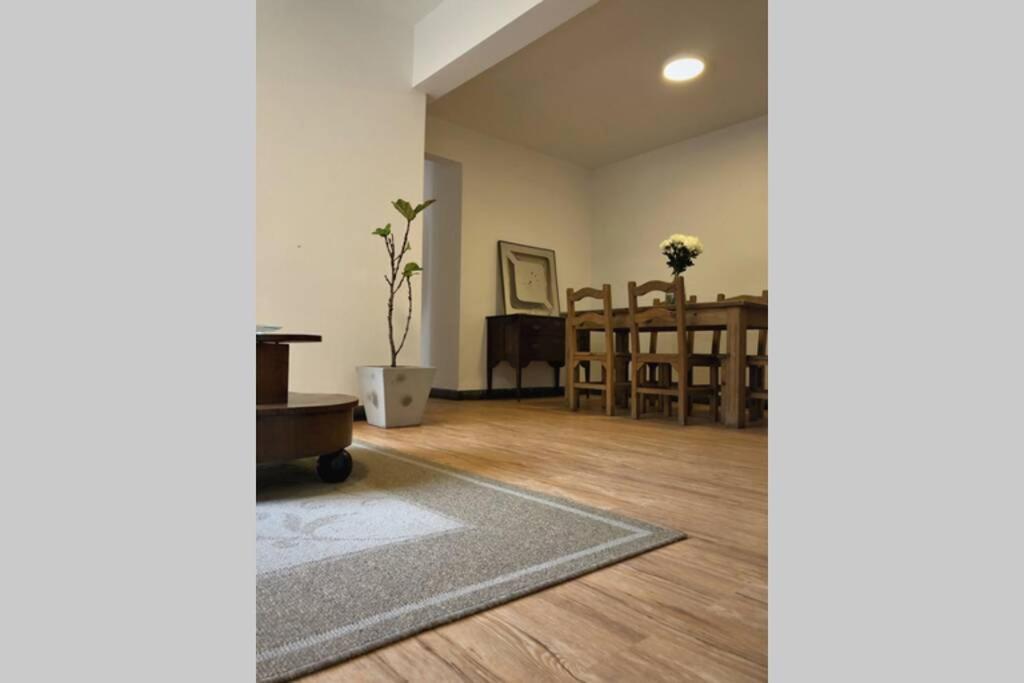 Appartamento Departamento Céntrico a metros de Plaza Belgrano San Salvador de Jujuy Esterno foto